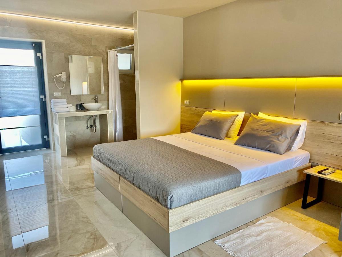 Rooms And Apartments Lisjak โคเปร์ ภายนอก รูปภาพ