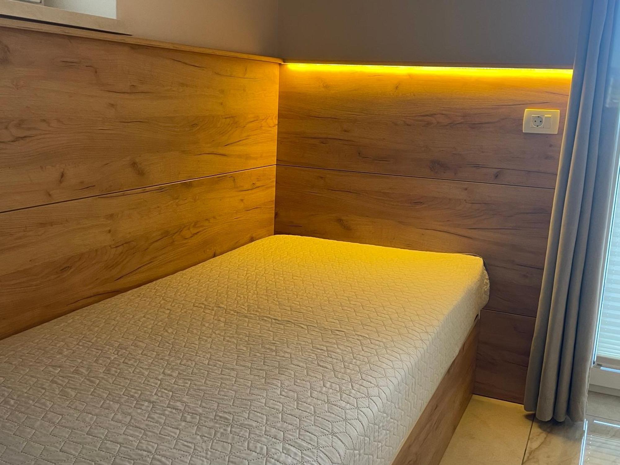 Rooms And Apartments Lisjak โคเปร์ ภายนอก รูปภาพ
